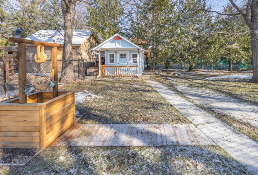 27 BERGEN, 5 Bedrooms Bedrooms, 10 Rooms Rooms,1 BathroomBathrooms,Residential,For Sale,BERGEN