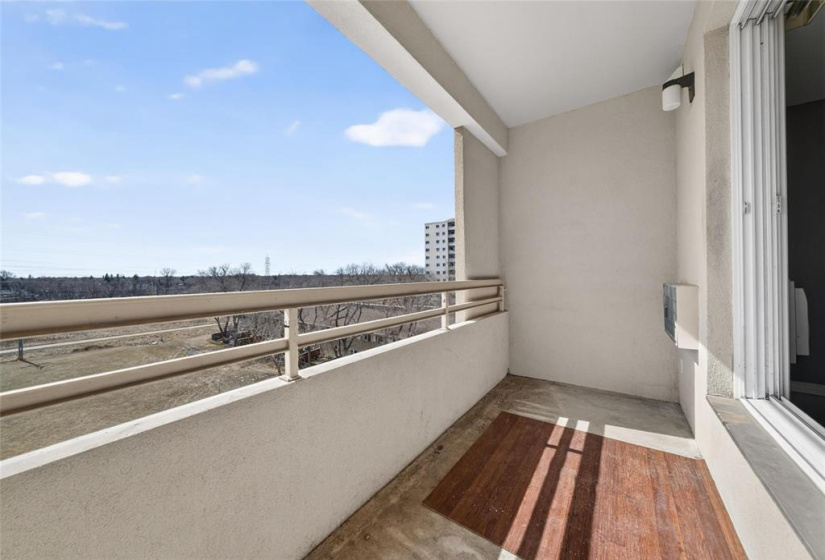 180 Beliveau, 1 Bedroom Bedrooms, 5 Rooms Rooms,1 BathroomBathrooms,Condominium,For Sale,Beliveau