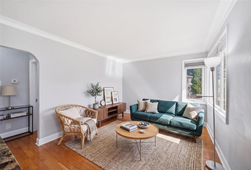 Photo has been virtually staged