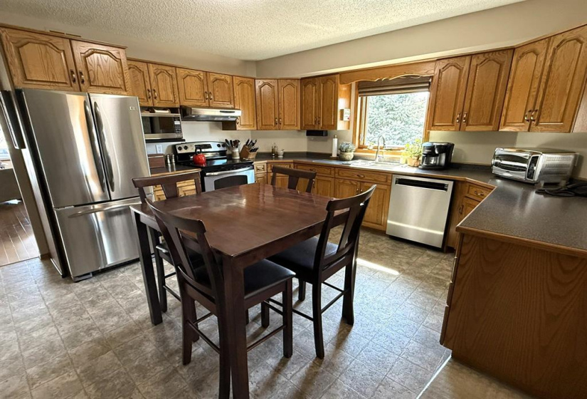 272 1ST, 4 Bedrooms Bedrooms, 15 Rooms Rooms,3 BathroomsBathrooms,Residential,For Sale,1ST