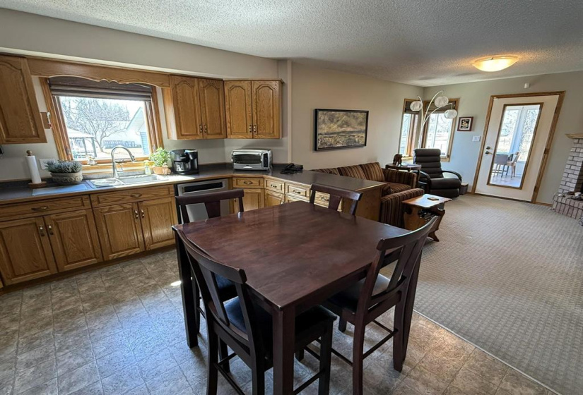 272 1ST, 4 Bedrooms Bedrooms, 15 Rooms Rooms,3 BathroomsBathrooms,Residential,For Sale,1ST