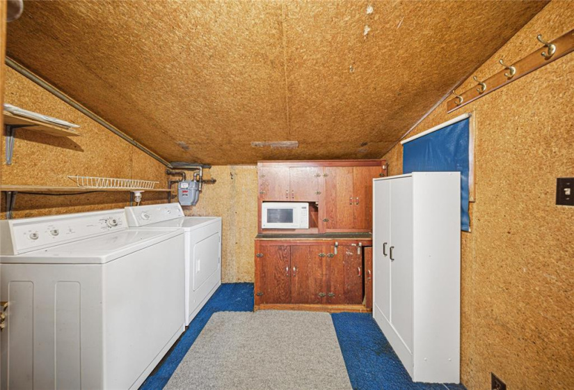 1292 Selkirk, 3 Bedrooms Bedrooms, 7 Rooms Rooms,1 BathroomBathrooms,Residential,For Sale,Selkirk