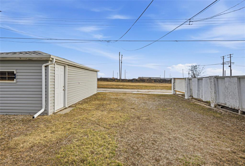 1292 Selkirk, 3 Bedrooms Bedrooms, 7 Rooms Rooms,1 BathroomBathrooms,Residential,For Sale,Selkirk