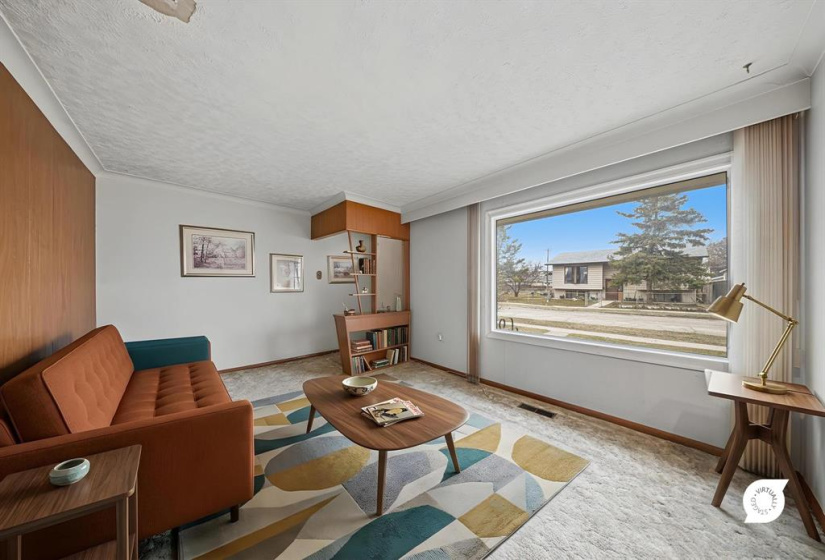 1292 Selkirk, 3 Bedrooms Bedrooms, 7 Rooms Rooms,1 BathroomBathrooms,Residential,For Sale,Selkirk