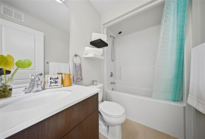 3 Bonaventure, 3 Bedrooms Bedrooms, 11 Rooms Rooms,2 BathroomsBathrooms,Residential,For Sale,Bonaventure