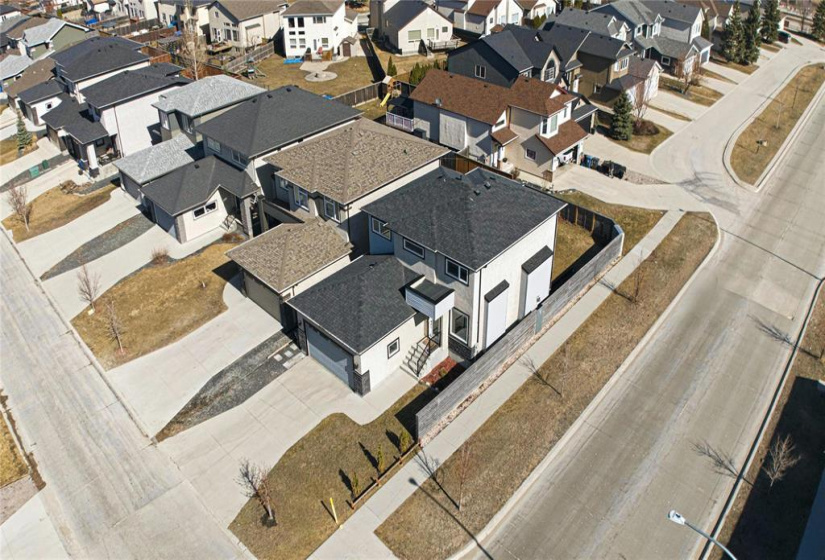 3 Bonaventure, 3 Bedrooms Bedrooms, 11 Rooms Rooms,2 BathroomsBathrooms,Residential,For Sale,Bonaventure