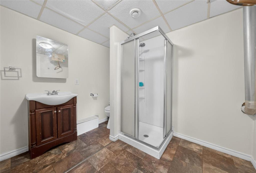 205 Templeton, 2 Bedrooms Bedrooms, 6 Rooms Rooms,1 BathroomBathrooms,Residential,For Sale,Templeton