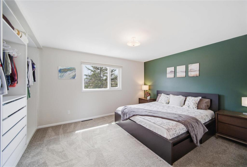 23 Shakespeare, 4 Bedrooms Bedrooms, 12 Rooms Rooms,1 BathroomBathrooms,Residential,For Sale,Shakespeare