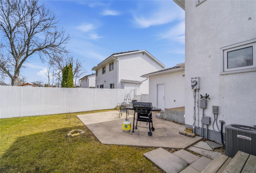 23 Shakespeare, 4 Bedrooms Bedrooms, 12 Rooms Rooms,1 BathroomBathrooms,Residential,For Sale,Shakespeare