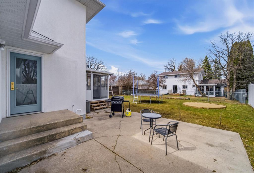 23 Shakespeare, 4 Bedrooms Bedrooms, 12 Rooms Rooms,1 BathroomBathrooms,Residential,For Sale,Shakespeare