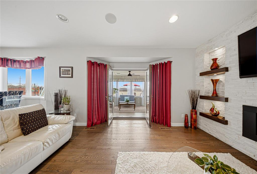 50 Manring, 5 Bedrooms Bedrooms, 18 Rooms Rooms,3 BathroomsBathrooms,Residential,For Sale,Manring