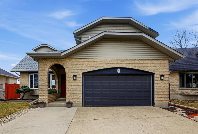 50 Manring, 5 Bedrooms Bedrooms, 18 Rooms Rooms,3 BathroomsBathrooms,Residential,For Sale,Manring