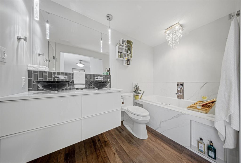 50 Manring, 5 Bedrooms Bedrooms, 18 Rooms Rooms,3 BathroomsBathrooms,Residential,For Sale,Manring