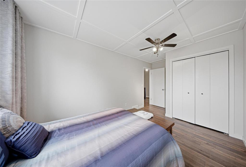 50 Manring, 5 Bedrooms Bedrooms, 18 Rooms Rooms,3 BathroomsBathrooms,Residential,For Sale,Manring