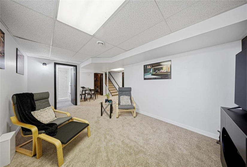 50 Manring, 5 Bedrooms Bedrooms, 18 Rooms Rooms,3 BathroomsBathrooms,Residential,For Sale,Manring