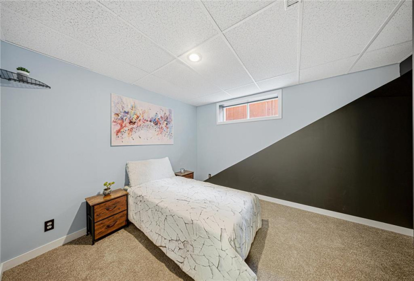 50 Manring, 5 Bedrooms Bedrooms, 18 Rooms Rooms,3 BathroomsBathrooms,Residential,For Sale,Manring