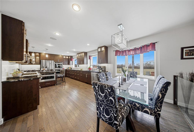 50 Manring, 5 Bedrooms Bedrooms, 18 Rooms Rooms,3 BathroomsBathrooms,Residential,For Sale,Manring