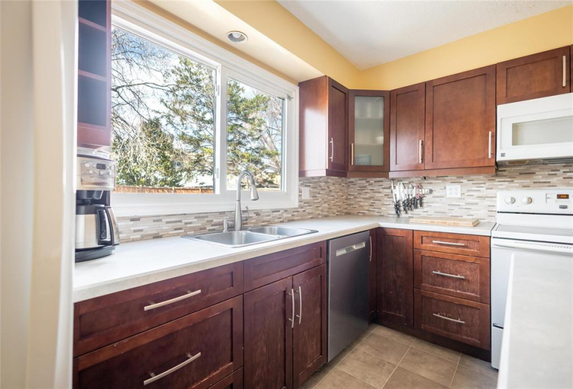 95 Moore, 4 Bedrooms Bedrooms, 12 Rooms Rooms,1 BathroomBathrooms,Residential,For Sale,Moore