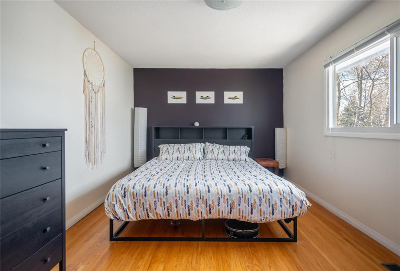 95 Moore, 4 Bedrooms Bedrooms, 12 Rooms Rooms,1 BathroomBathrooms,Residential,For Sale,Moore