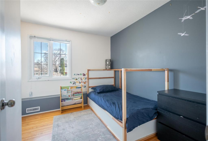 95 Moore, 4 Bedrooms Bedrooms, 12 Rooms Rooms,1 BathroomBathrooms,Residential,For Sale,Moore