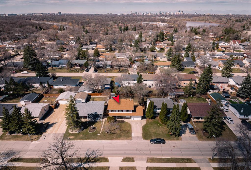 95 Moore, 4 Bedrooms Bedrooms, 12 Rooms Rooms,1 BathroomBathrooms,Residential,For Sale,Moore