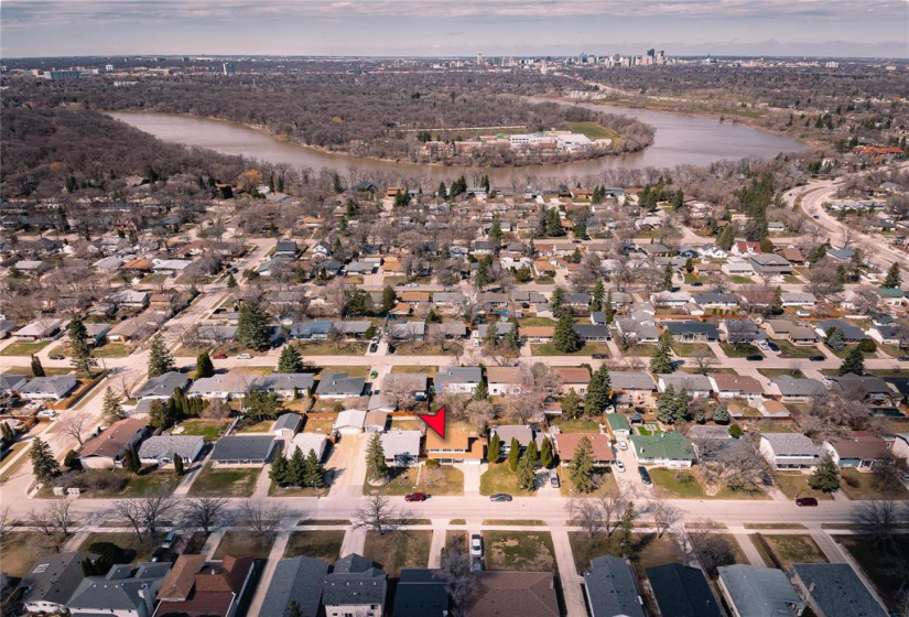 95 Moore, 4 Bedrooms Bedrooms, 12 Rooms Rooms,1 BathroomBathrooms,Residential,For Sale,Moore