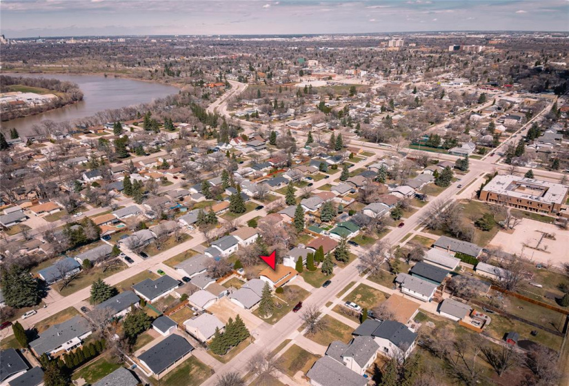 95 Moore, 4 Bedrooms Bedrooms, 12 Rooms Rooms,1 BathroomBathrooms,Residential,For Sale,Moore