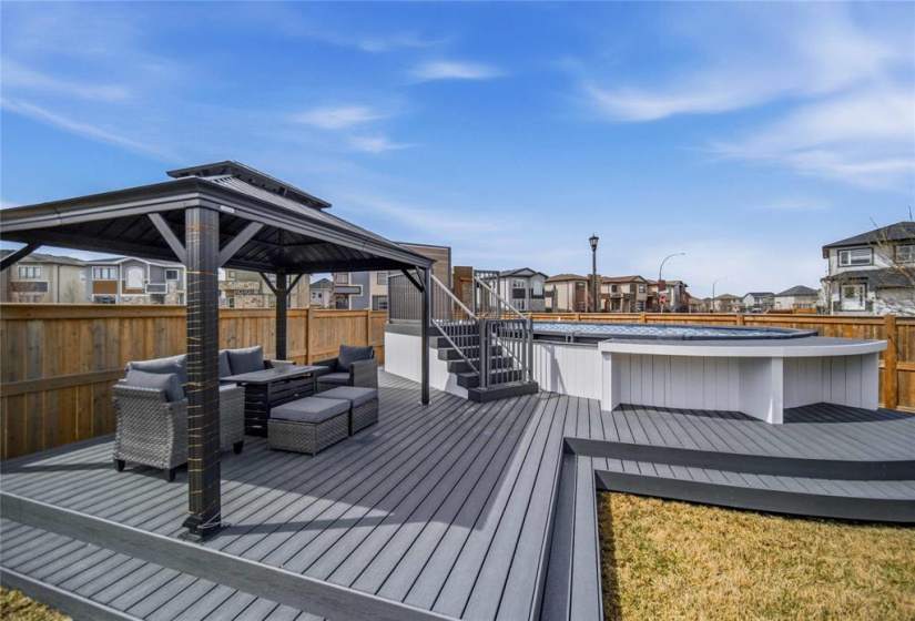 2 Hofsted, 5 Bedrooms Bedrooms, 18 Rooms Rooms,3 BathroomsBathrooms,Residential,For Sale,Hofsted