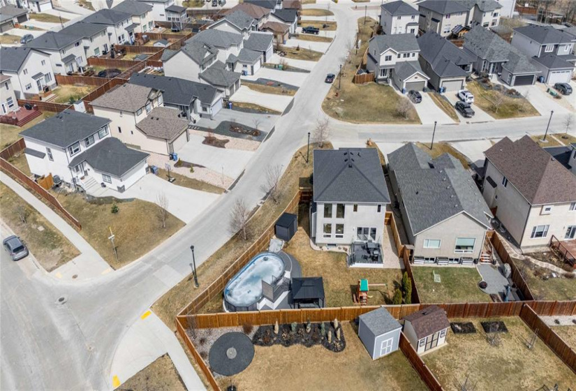 2 Hofsted, 5 Bedrooms Bedrooms, 18 Rooms Rooms,3 BathroomsBathrooms,Residential,For Sale,Hofsted