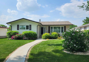 19 Purdue, 4 Bedrooms Bedrooms, 11 Rooms Rooms,2 BathroomsBathrooms,Residential,For Sale,Purdue