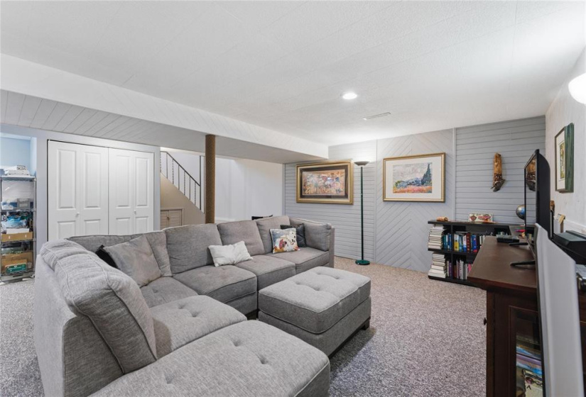 19 Purdue, 4 Bedrooms Bedrooms, 11 Rooms Rooms,2 BathroomsBathrooms,Residential,For Sale,Purdue