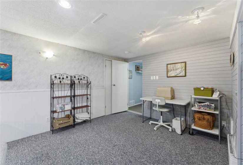 19 Purdue, 4 Bedrooms Bedrooms, 11 Rooms Rooms,2 BathroomsBathrooms,Residential,For Sale,Purdue