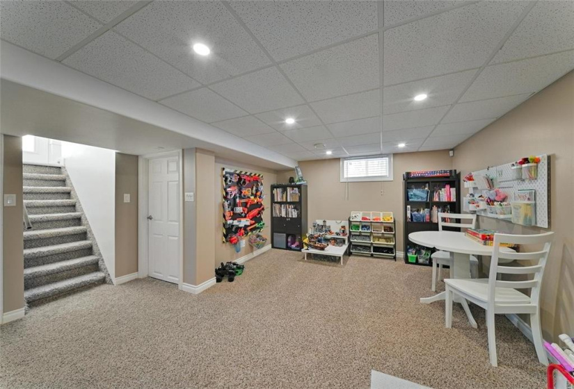 66 Glenlawn, 3 Bedrooms Bedrooms, 9 Rooms Rooms,2 BathroomsBathrooms,Residential,For Sale,Glenlawn