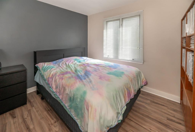 127 Des Meurons, 2 Bedrooms Bedrooms, 5 Rooms Rooms,1 BathroomBathrooms,Residential,For Sale,Des Meurons