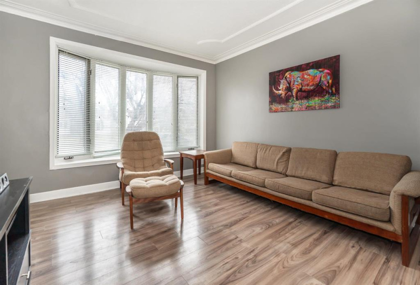 127 Des Meurons, 2 Bedrooms Bedrooms, 5 Rooms Rooms,1 BathroomBathrooms,Residential,For Sale,Des Meurons