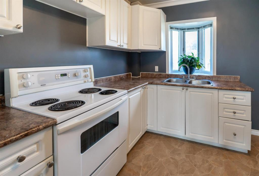 127 Des Meurons, 2 Bedrooms Bedrooms, 5 Rooms Rooms,1 BathroomBathrooms,Residential,For Sale,Des Meurons