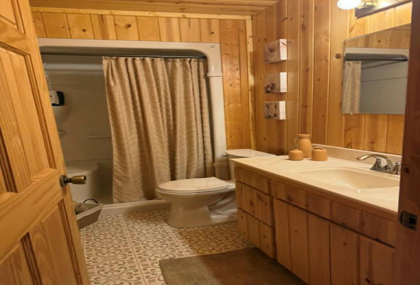 52 Chippewa, 3 Bedrooms Bedrooms, 10 Rooms Rooms,1 BathroomBathrooms,Residential,For Sale,Chippewa