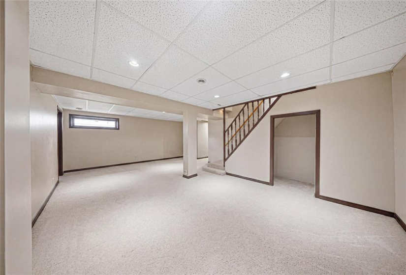 36 Queensbury, 3 Bedrooms Bedrooms, 8 Rooms Rooms,2 BathroomsBathrooms,Residential,For Sale,Queensbury