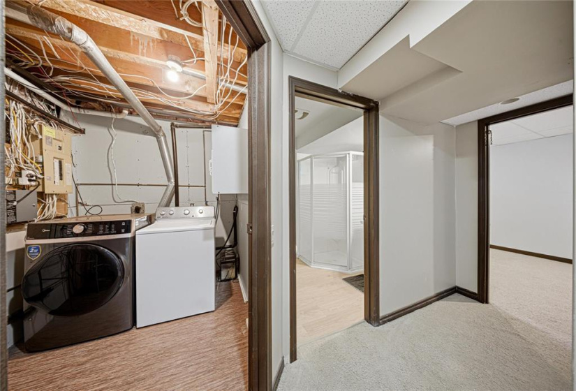 36 Queensbury, 3 Bedrooms Bedrooms, 8 Rooms Rooms,2 BathroomsBathrooms,Residential,For Sale,Queensbury