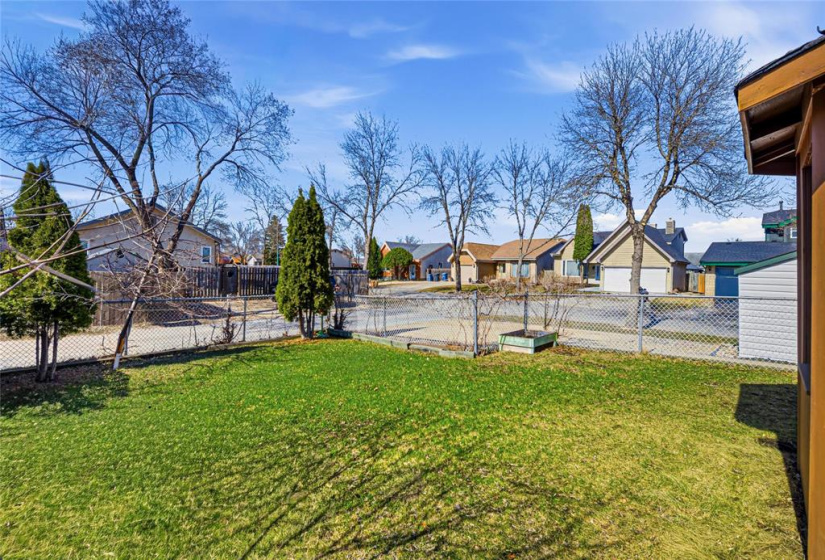 36 Queensbury, 3 Bedrooms Bedrooms, 8 Rooms Rooms,2 BathroomsBathrooms,Residential,For Sale,Queensbury