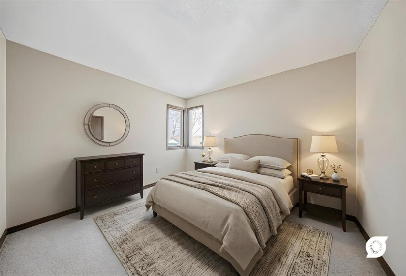 36 Queensbury, 3 Bedrooms Bedrooms, 8 Rooms Rooms,2 BathroomsBathrooms,Residential,For Sale,Queensbury