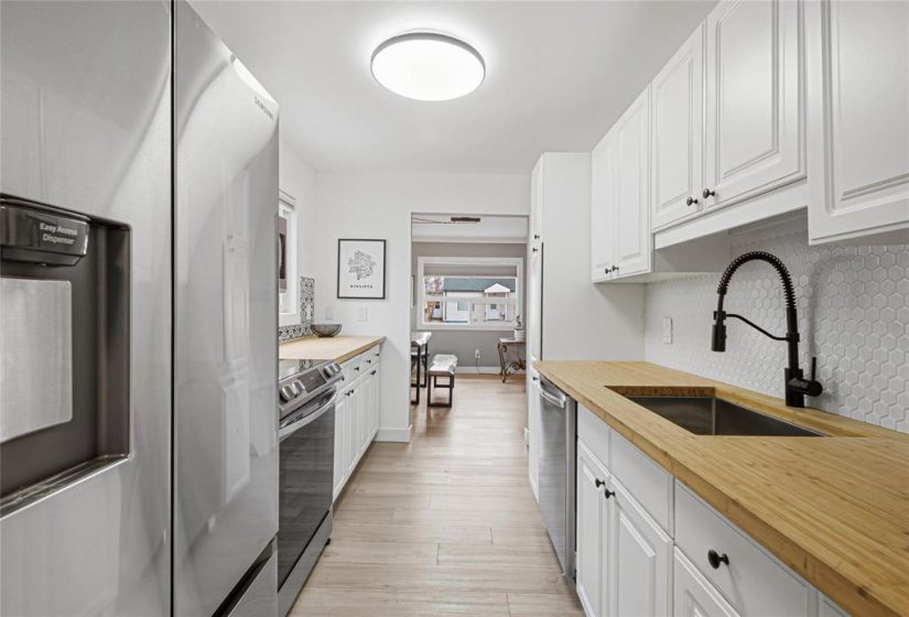 760 Bannerman, 1 Bedroom Bedrooms, 5 Rooms Rooms,1 BathroomBathrooms,Residential,For Sale,Bannerman