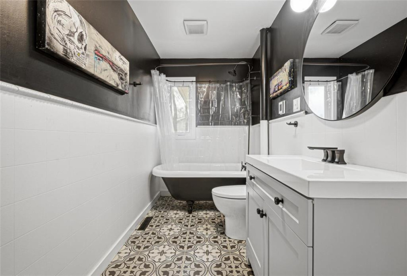 760 Bannerman, 1 Bedroom Bedrooms, 5 Rooms Rooms,1 BathroomBathrooms,Residential,For Sale,Bannerman