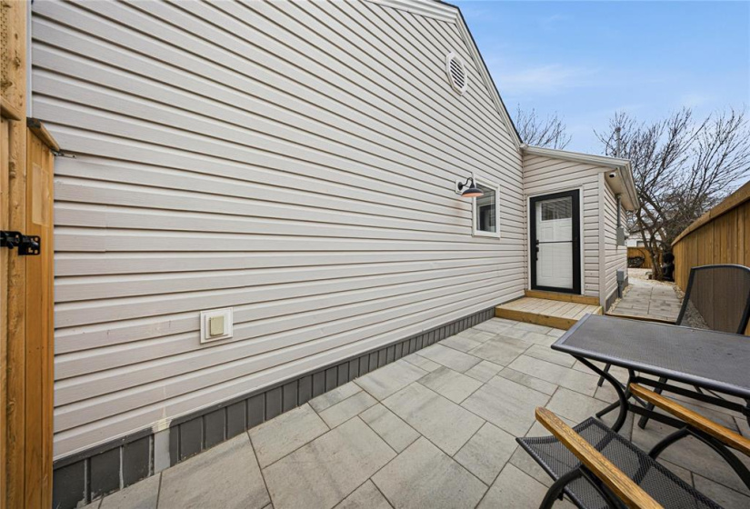 760 Bannerman, 1 Bedroom Bedrooms, 5 Rooms Rooms,1 BathroomBathrooms,Residential,For Sale,Bannerman