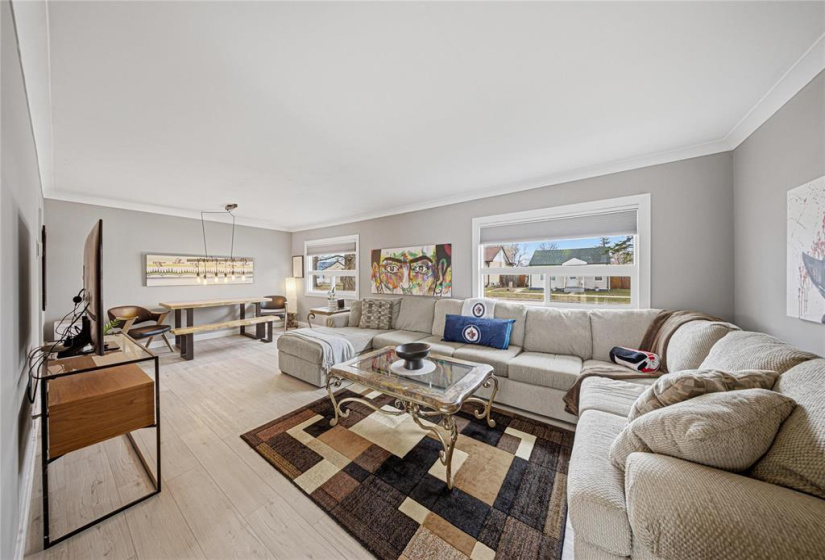 760 Bannerman, 1 Bedroom Bedrooms, 5 Rooms Rooms,1 BathroomBathrooms,Residential,For Sale,Bannerman