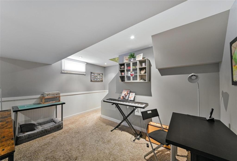 19 Magellan, 5 Bedrooms Bedrooms, 12 Rooms Rooms,2 BathroomsBathrooms,Residential,For Sale,Magellan