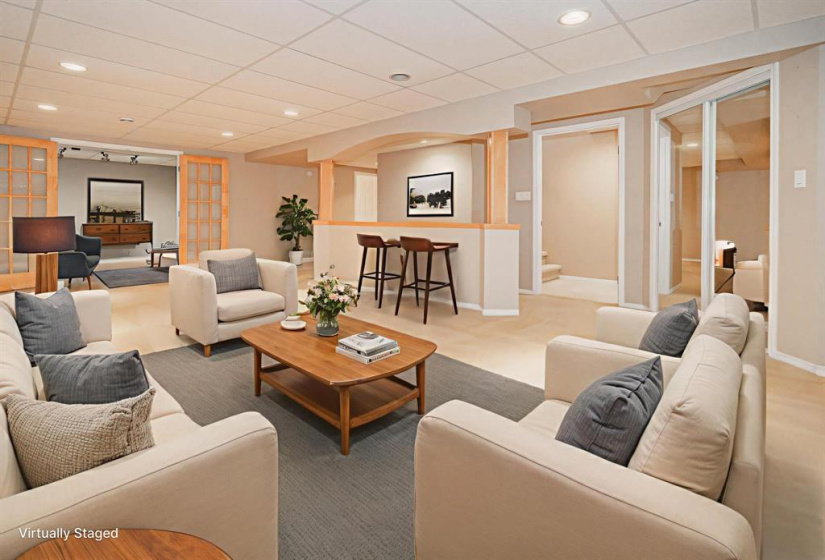 100 Royal Mint, 3 Bedrooms Bedrooms, 12 Rooms Rooms,3 BathroomsBathrooms,Condominium,For Sale,Royal Mint