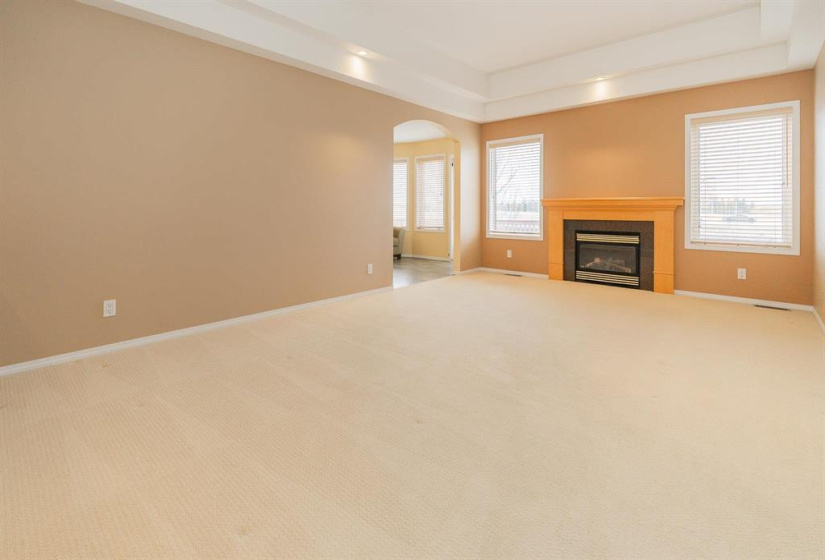 100 Royal Mint, 3 Bedrooms Bedrooms, 12 Rooms Rooms,3 BathroomsBathrooms,Condominium,For Sale,Royal Mint
