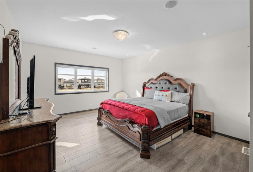 112 Creekside, 5 Bedrooms Bedrooms, 21 Rooms Rooms,4 BathroomsBathrooms,Residential,For Sale,Creekside