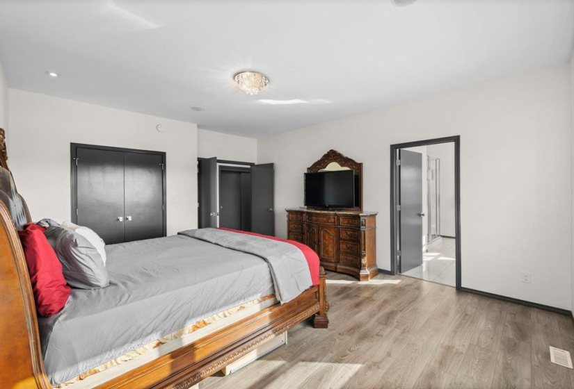 112 Creekside, 5 Bedrooms Bedrooms, 21 Rooms Rooms,4 BathroomsBathrooms,Residential,For Sale,Creekside
